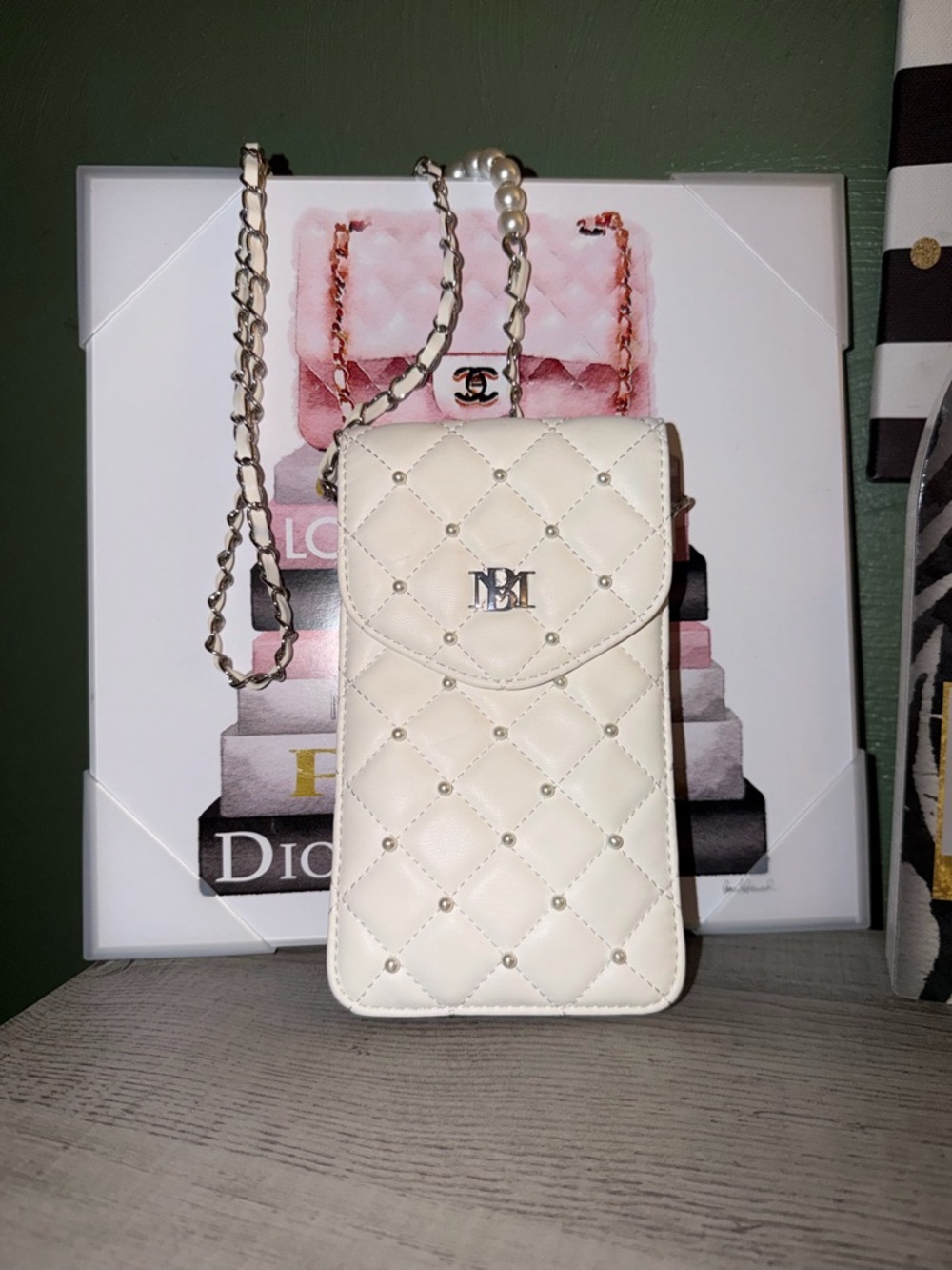 Badgley Mischka White Crossbody Bag